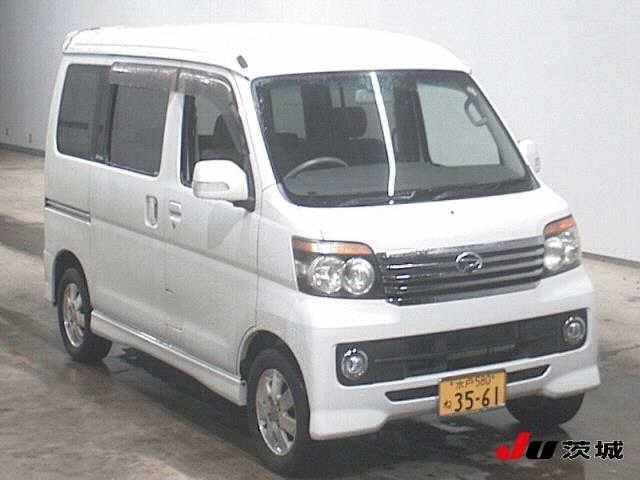 2297 Daihatsu Atrai wagon S321G 2011 г. (JU Ibaraki)
